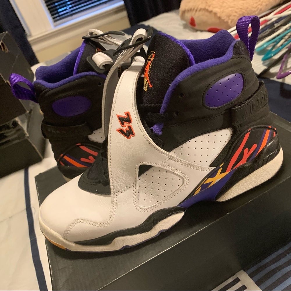 Air Jordan 8s